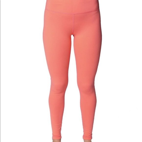 NWOT Revolve Vimmia 7/8 Leggings in Coral - Picture 1 of 7